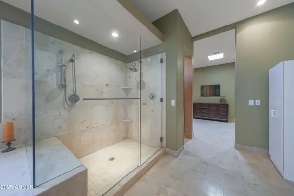 $1,490,000 | 2718 East Campo Bello Drive, Phoenix, AZ 85032
