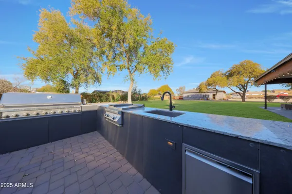 $1,490,000 | 2718 East Campo Bello Drive, Phoenix, AZ 85032