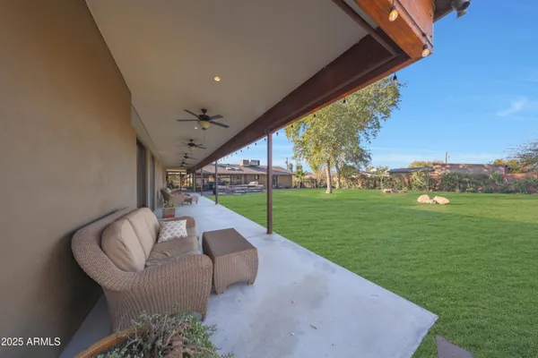 $1,490,000 | 2718 East Campo Bello Drive, Phoenix, AZ 85032