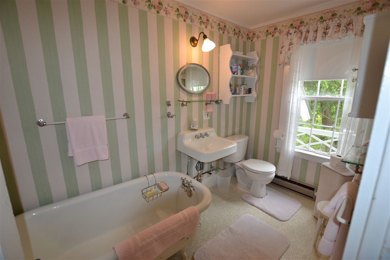 175 West Lake Road Dublin, NH 03444 - Photo 18 of 40