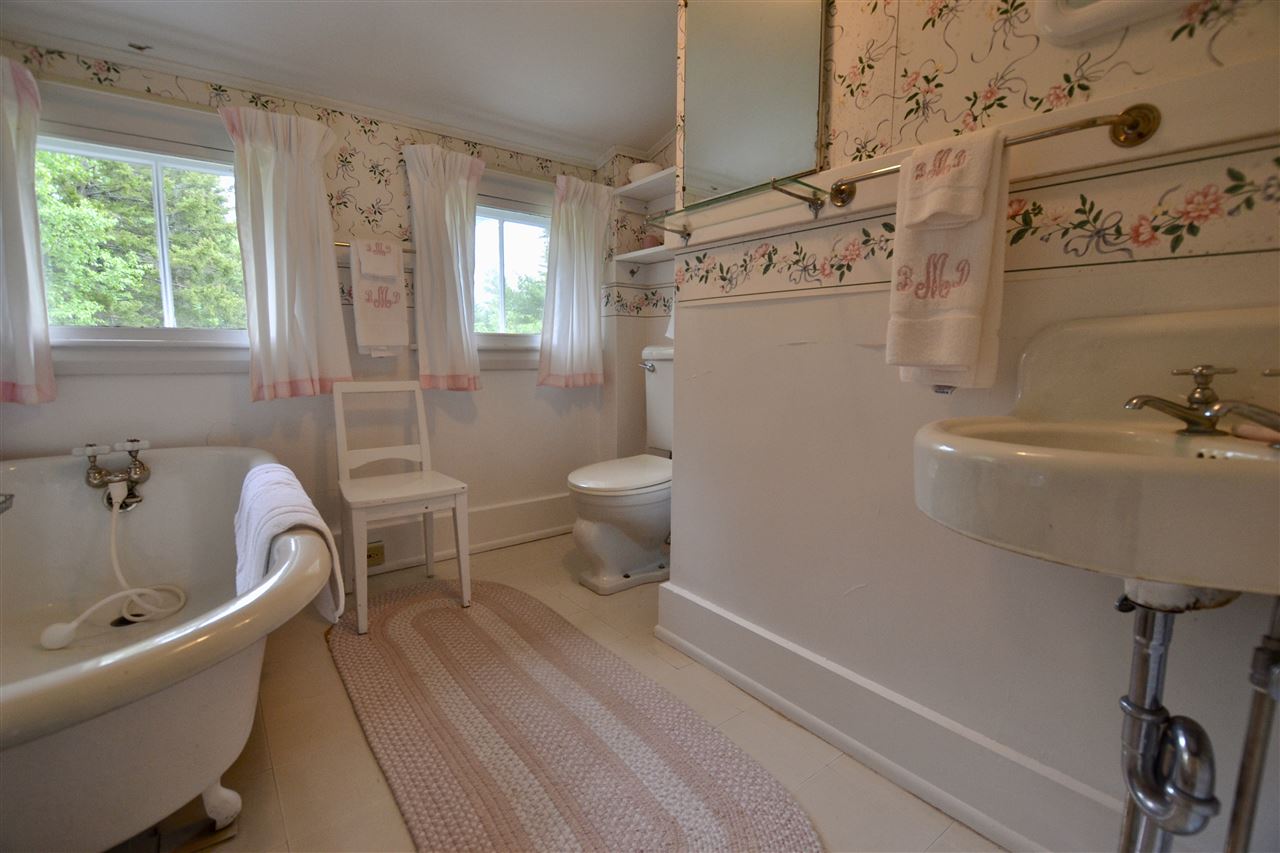 175 West Lake Road Dublin, NH 03444 - Photo 27 of 40