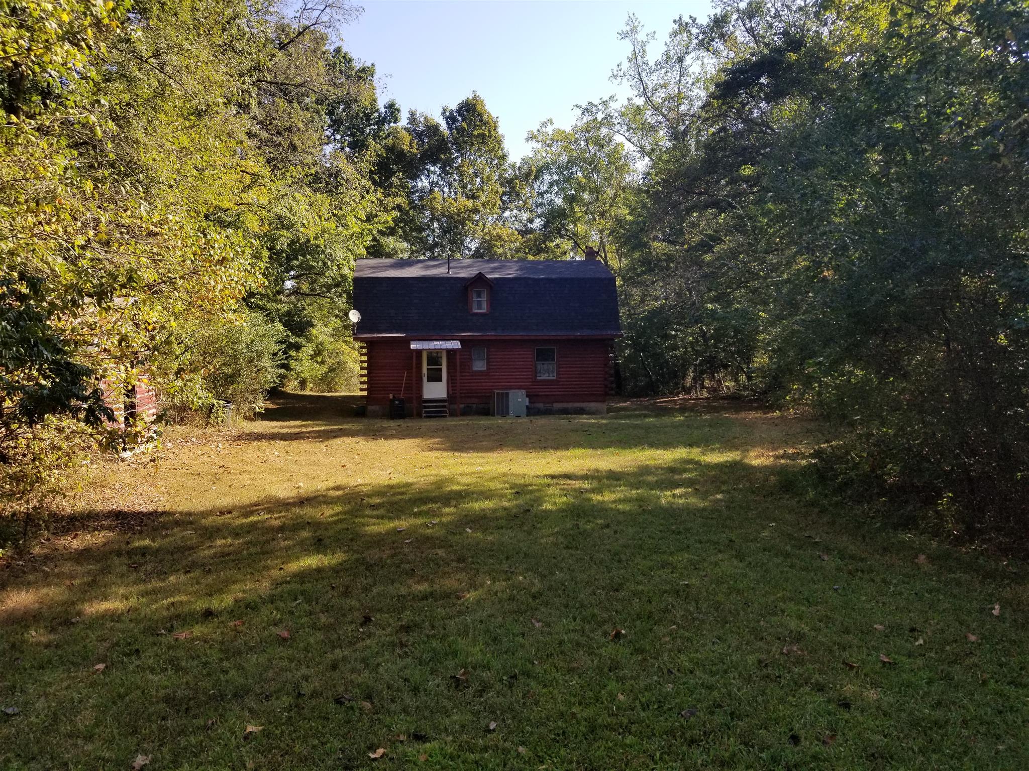 242 Brushy Road Centerville, TN 37033 - Photo 3 of 10 Looking at back of house