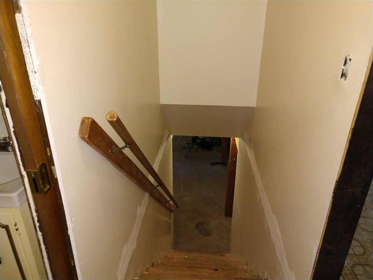 5653 West Monroe Road Alma, MI 48801 - Photo 31 of 44 1865313-30.JPG
