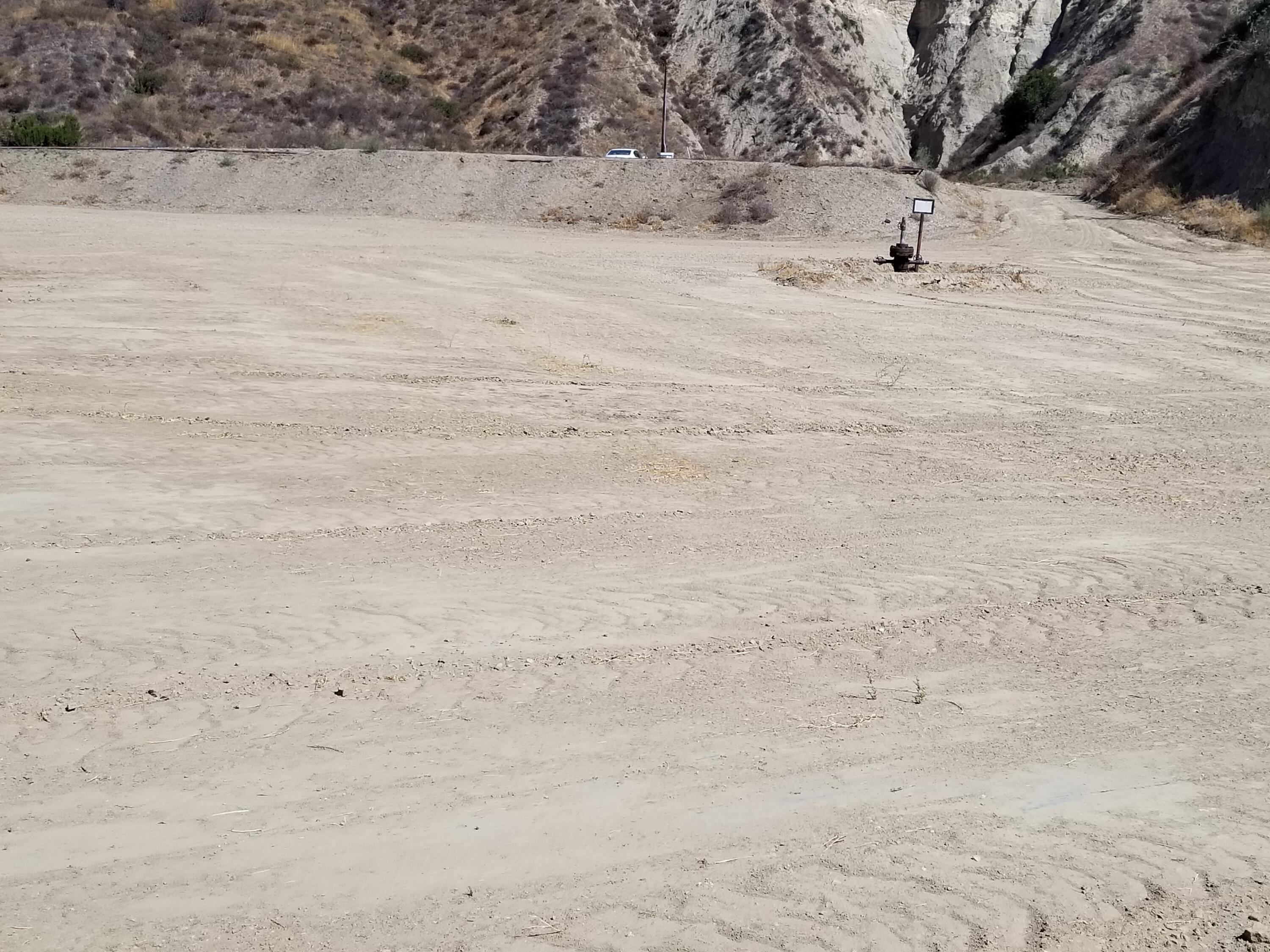 Hasley Canyon Road Castaic, CA 91384 - Photo 2 of 34 a view of bathtub and snow on the road