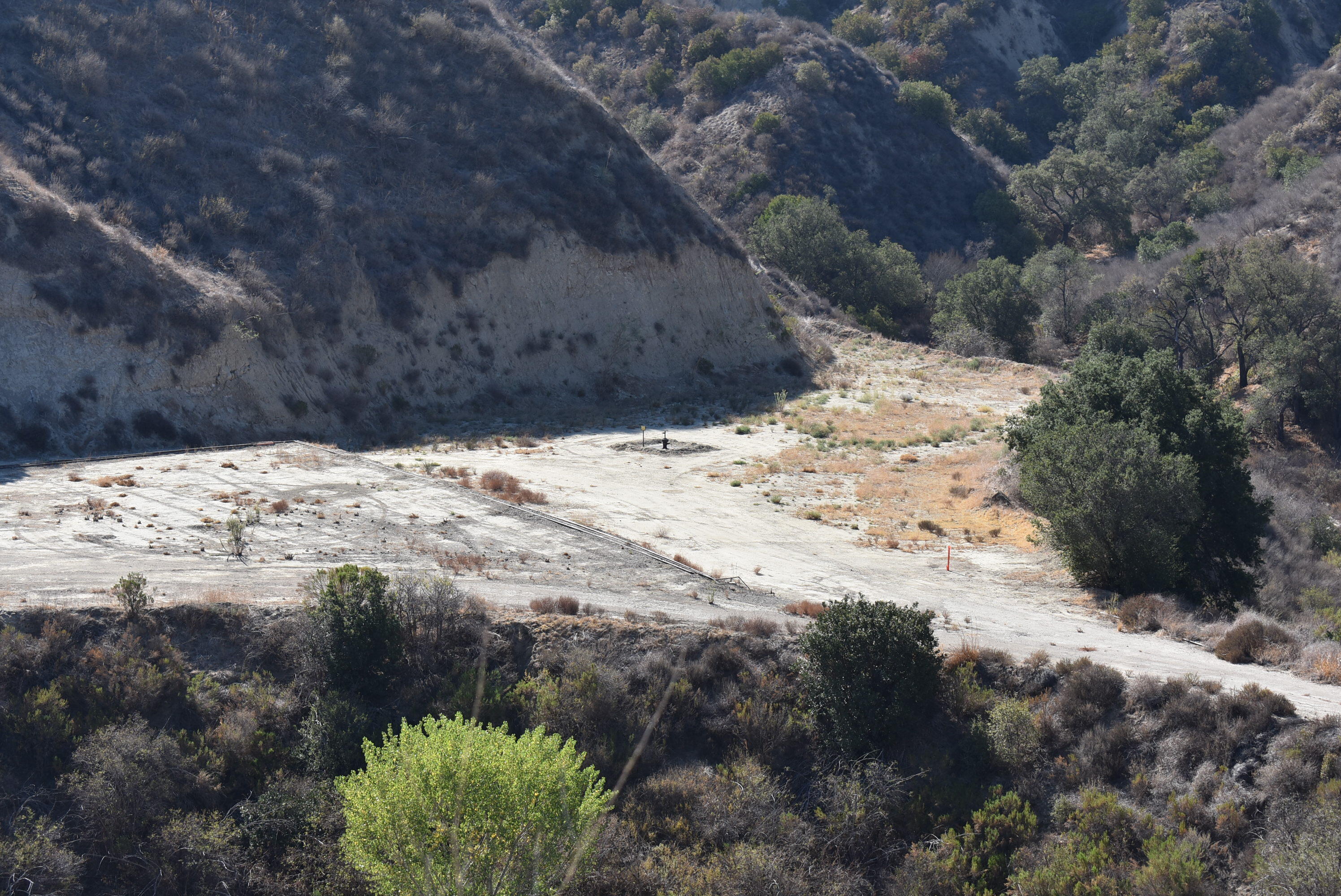 Hasley Canyon Road Castaic, CA 91384 - Photo 13 of 34 a view of a yard covered in snow