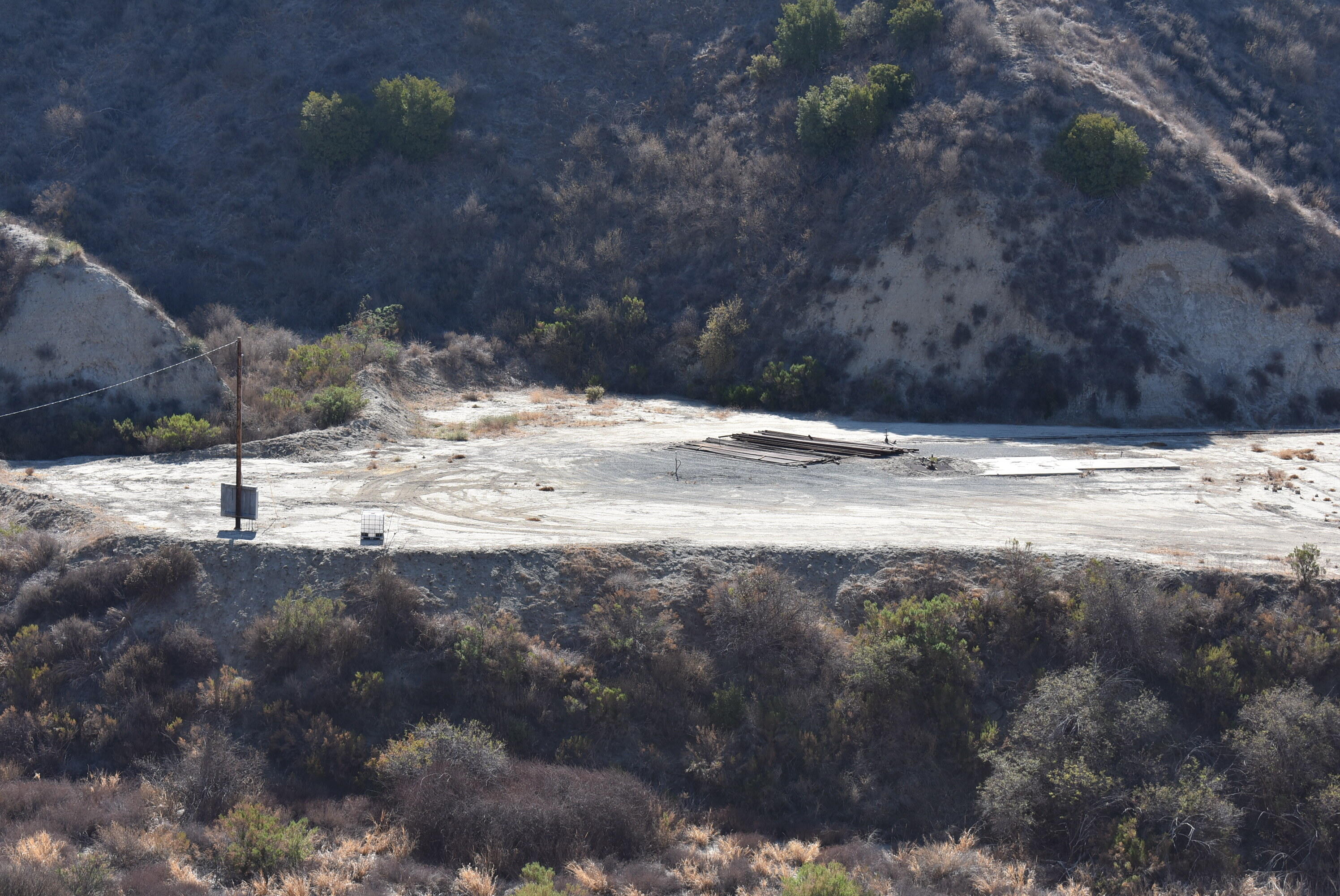 Hasley Canyon Road Castaic, CA 91384 - Photo 14 of 34 a view of a backyard of a house