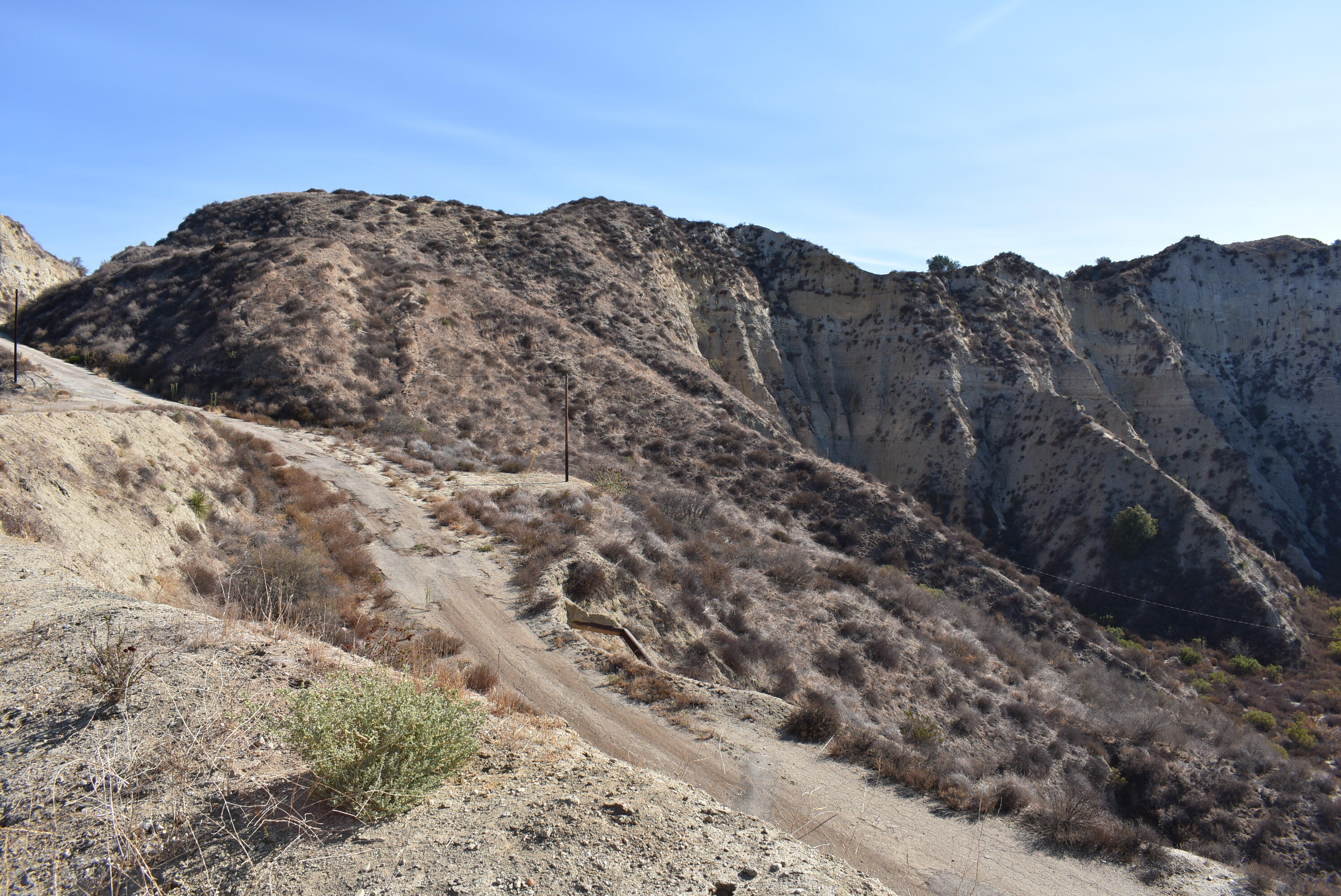 Hasley Canyon Road Castaic, CA 91384 - Photo 18 of 34 a view of a dry field