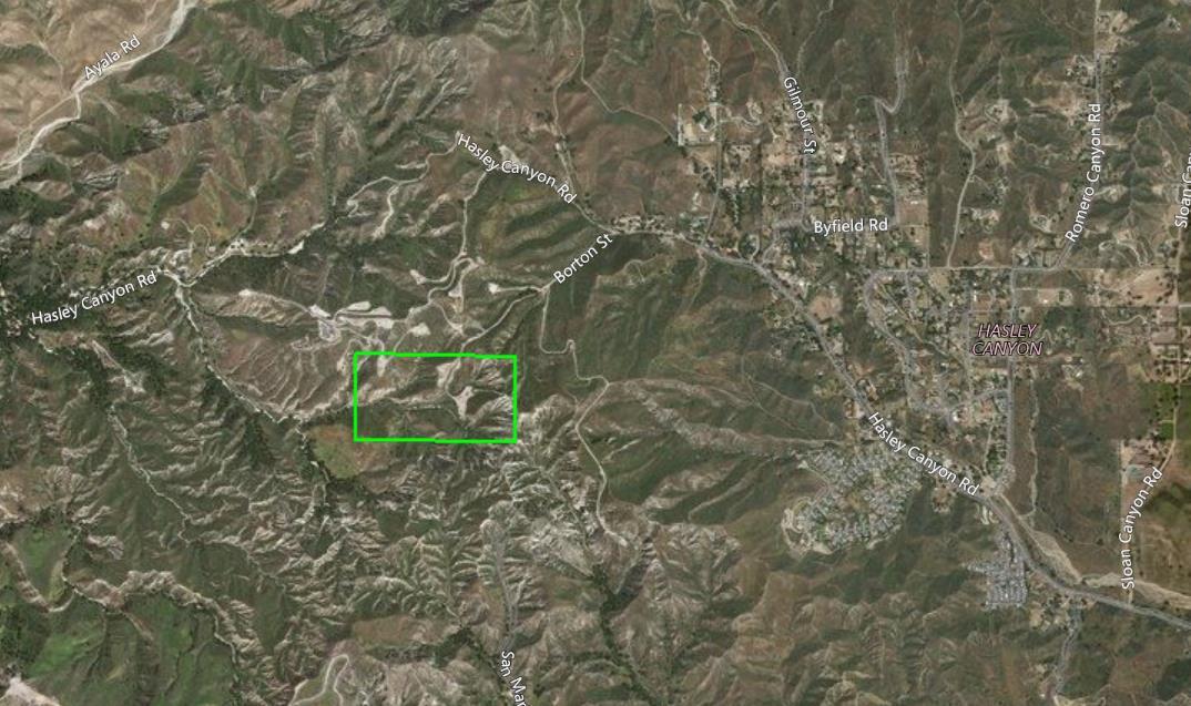 Hasley Canyon Road Castaic, CA 91384 - Photo 7 of 34 a backyard of a house