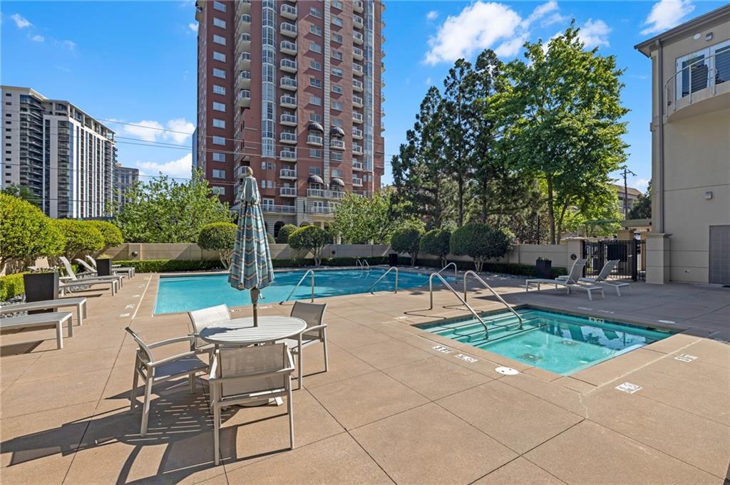 3475 Oak Valley Road Northeast, Unit 650 Atlanta, GA 30326 - Photo 20 of 27