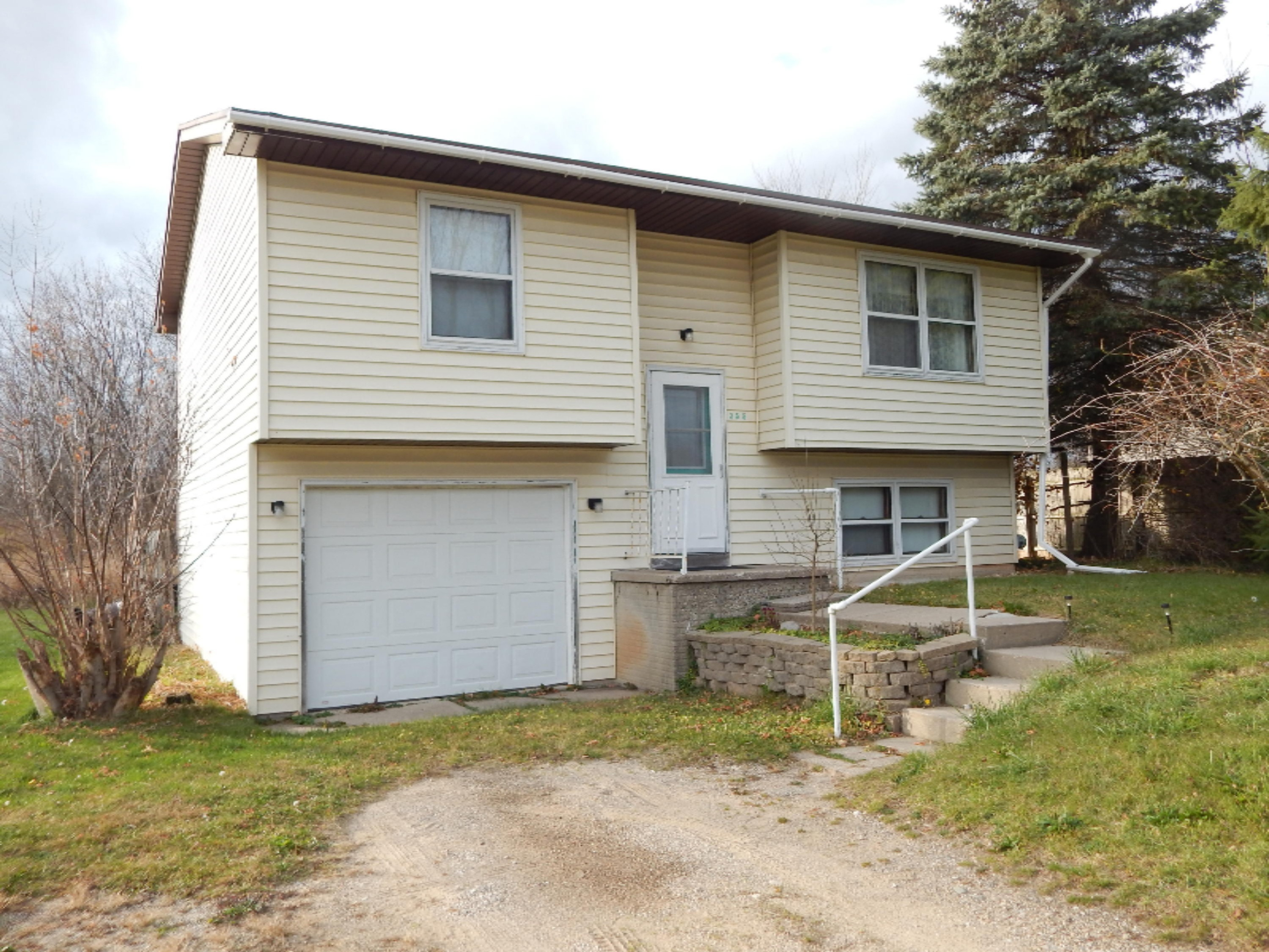 355 River Road Sparta, MI 49345 - Photo 15 of 22 DSCN5767