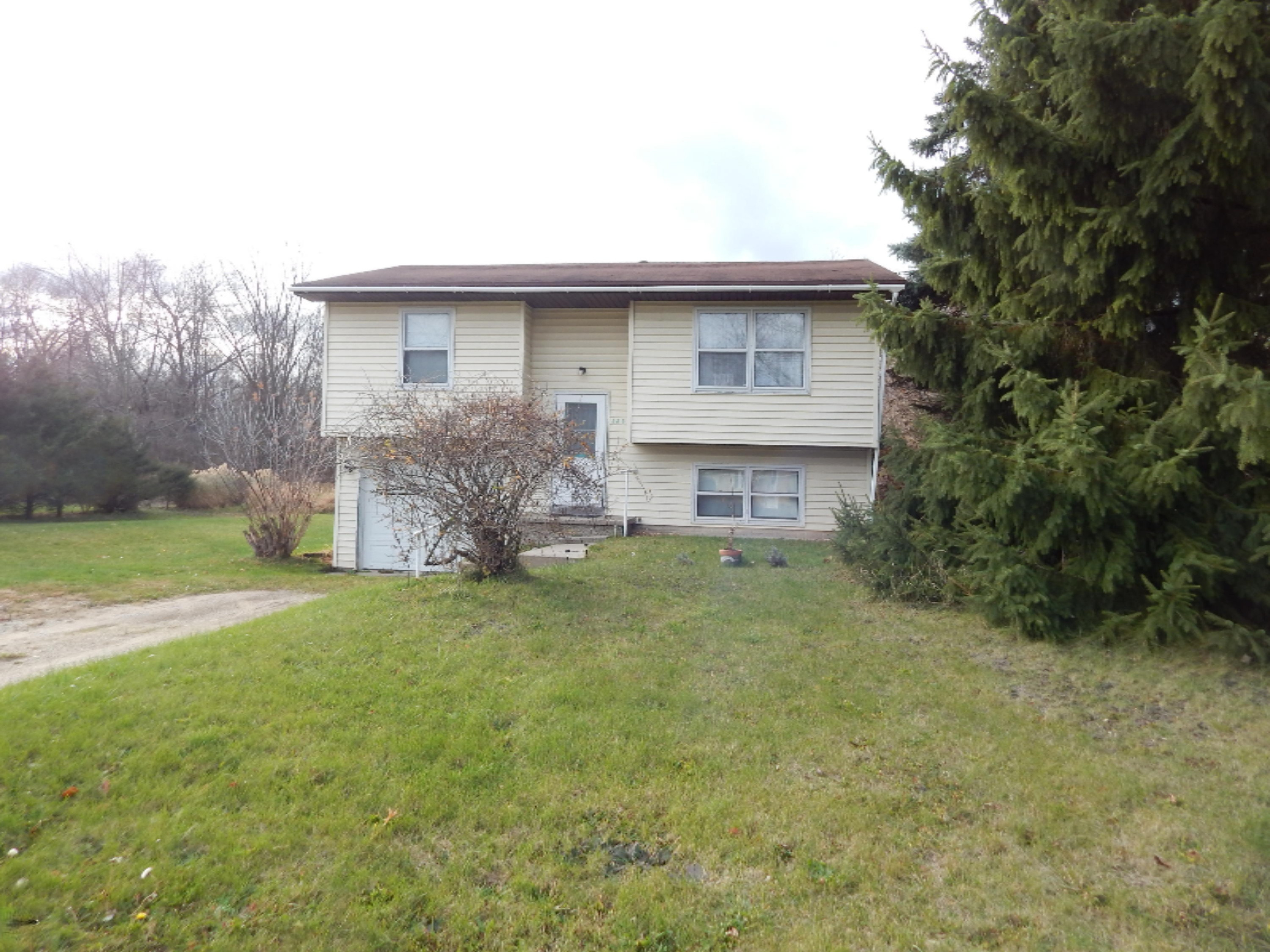 355 River Road Sparta, MI 49345 - Photo 16 of 22 DSCN5769