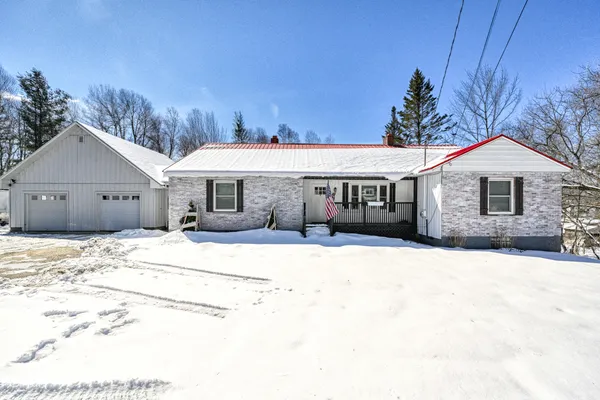 $299,000 | 102 Harlow Hill Road, Mexico, ME 04257