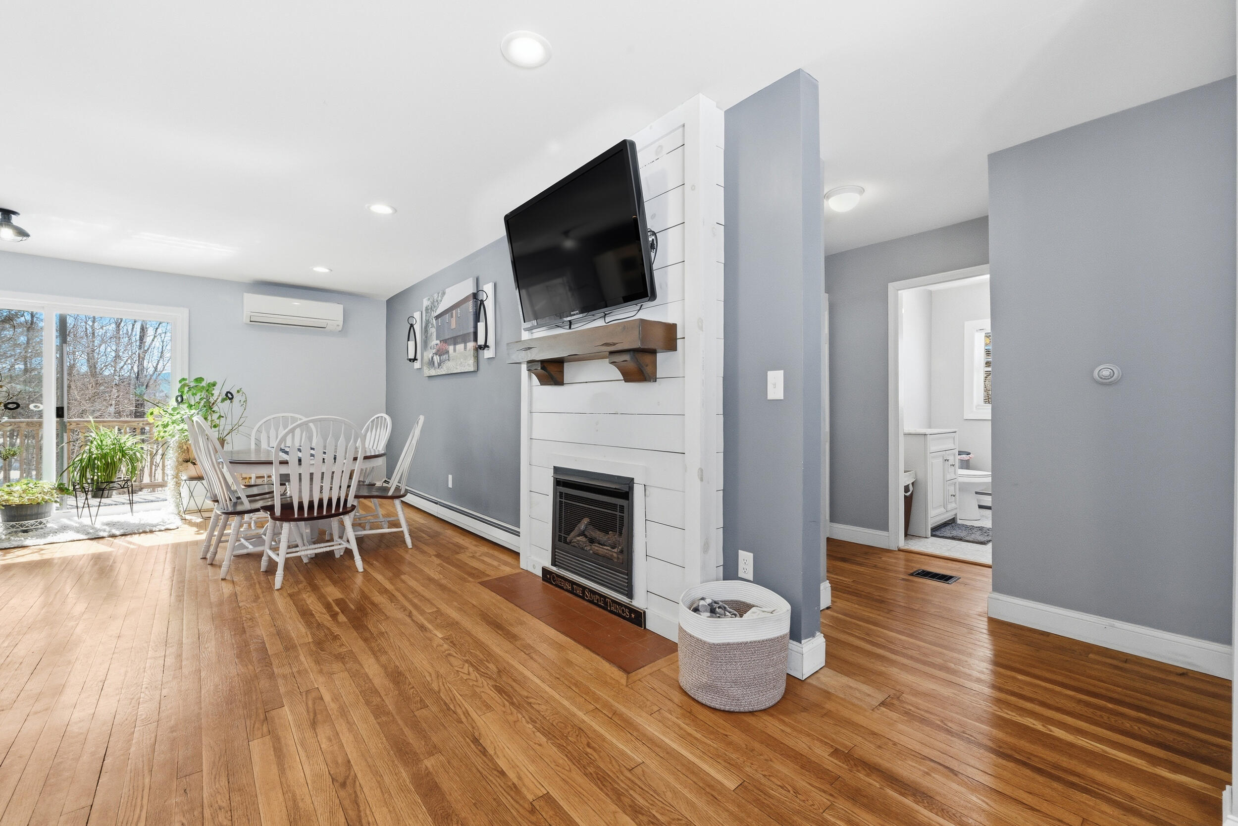 102 Harlow Hill Road Mexico, ME 04257 - Photo 14 of 42 110414gr-133