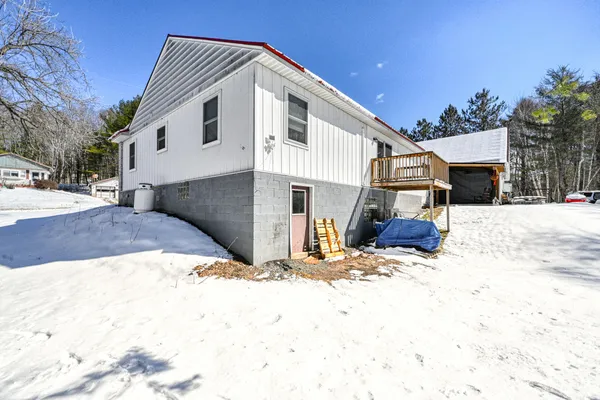 $299,000 | 102 Harlow Hill Road, Mexico, ME 04257