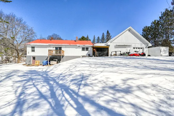 $299,000 | 102 Harlow Hill Road, Mexico, ME 04257