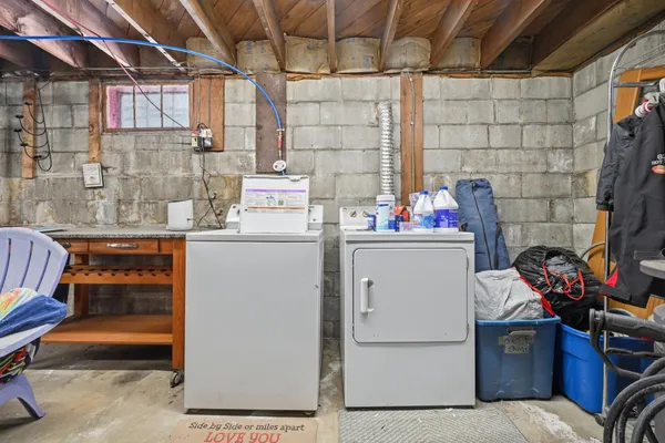 $299,000 | 102 Harlow Hill Road, Mexico, ME 04257