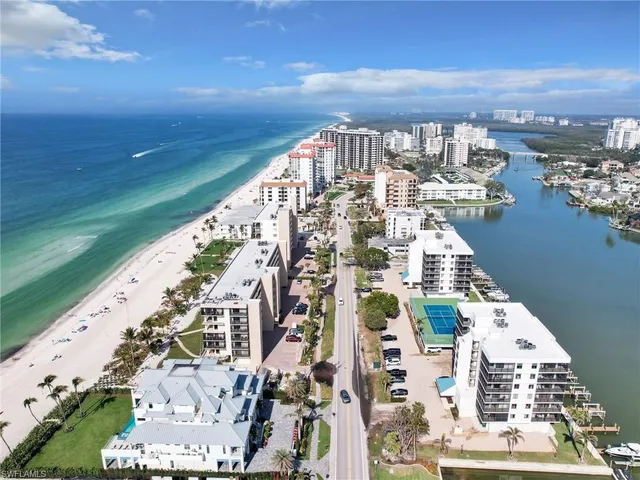 $12,000,000 | 10540 Gulf Shore Drive, Naples, FL 34108