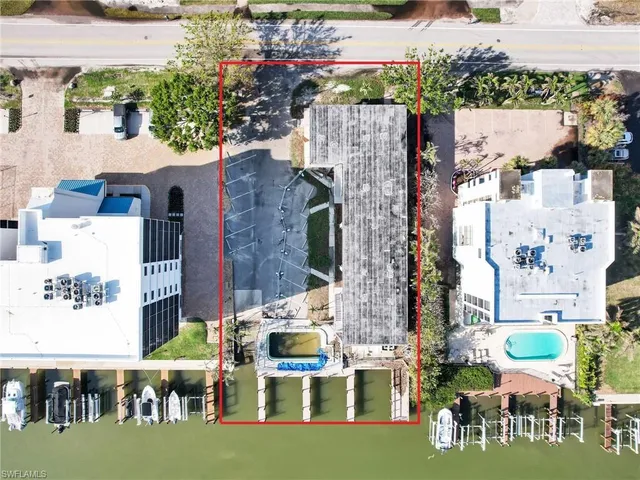 $12,000,000 | 10540 Gulf Shore Drive, Naples, FL 34108