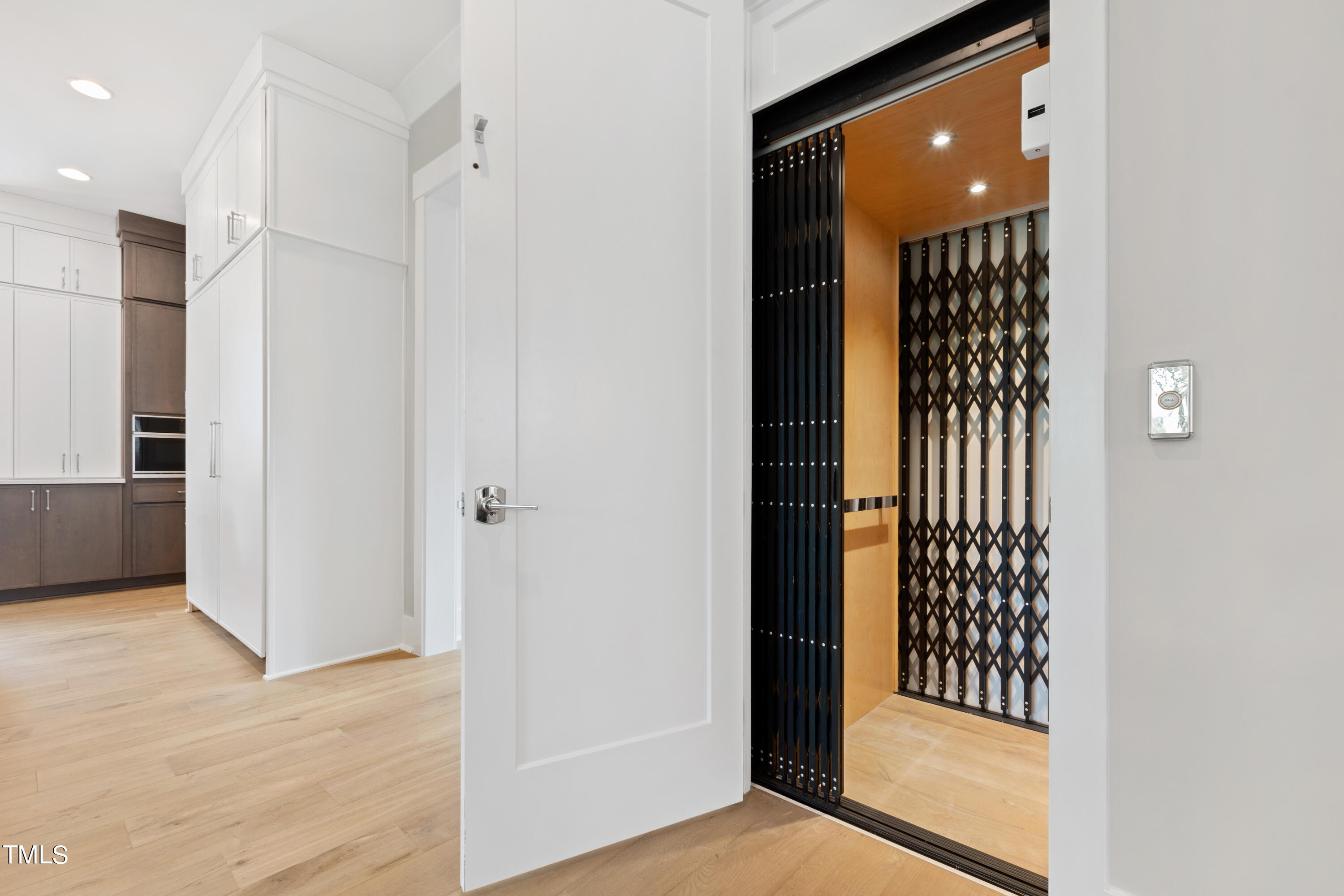 2531 Wake Drive Raleigh, NC 27608 - Photo 28 of 56 24 Elevator