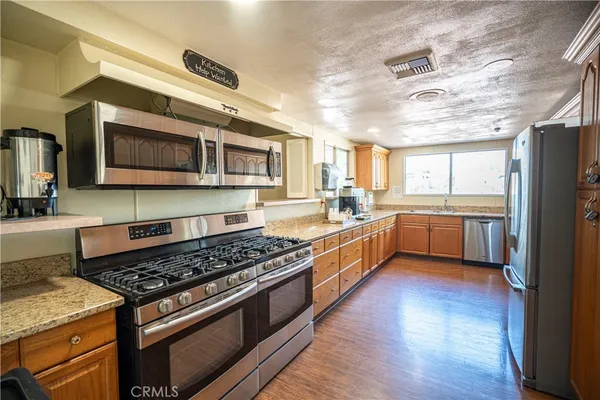 $249,900 | 1001 West Lambert Road, Unit 153, La Habra, CA 90631