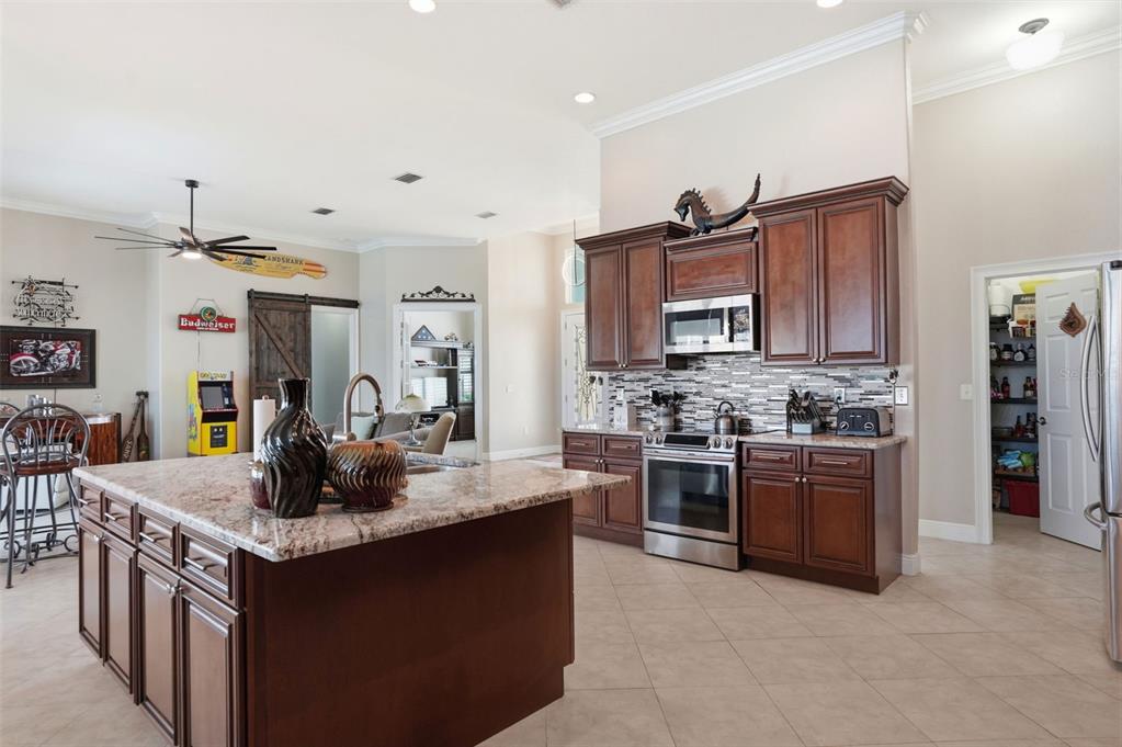 9203 Lake Cypress Loop Weeki Wachee, FL 34613 - Photo 22 of 78