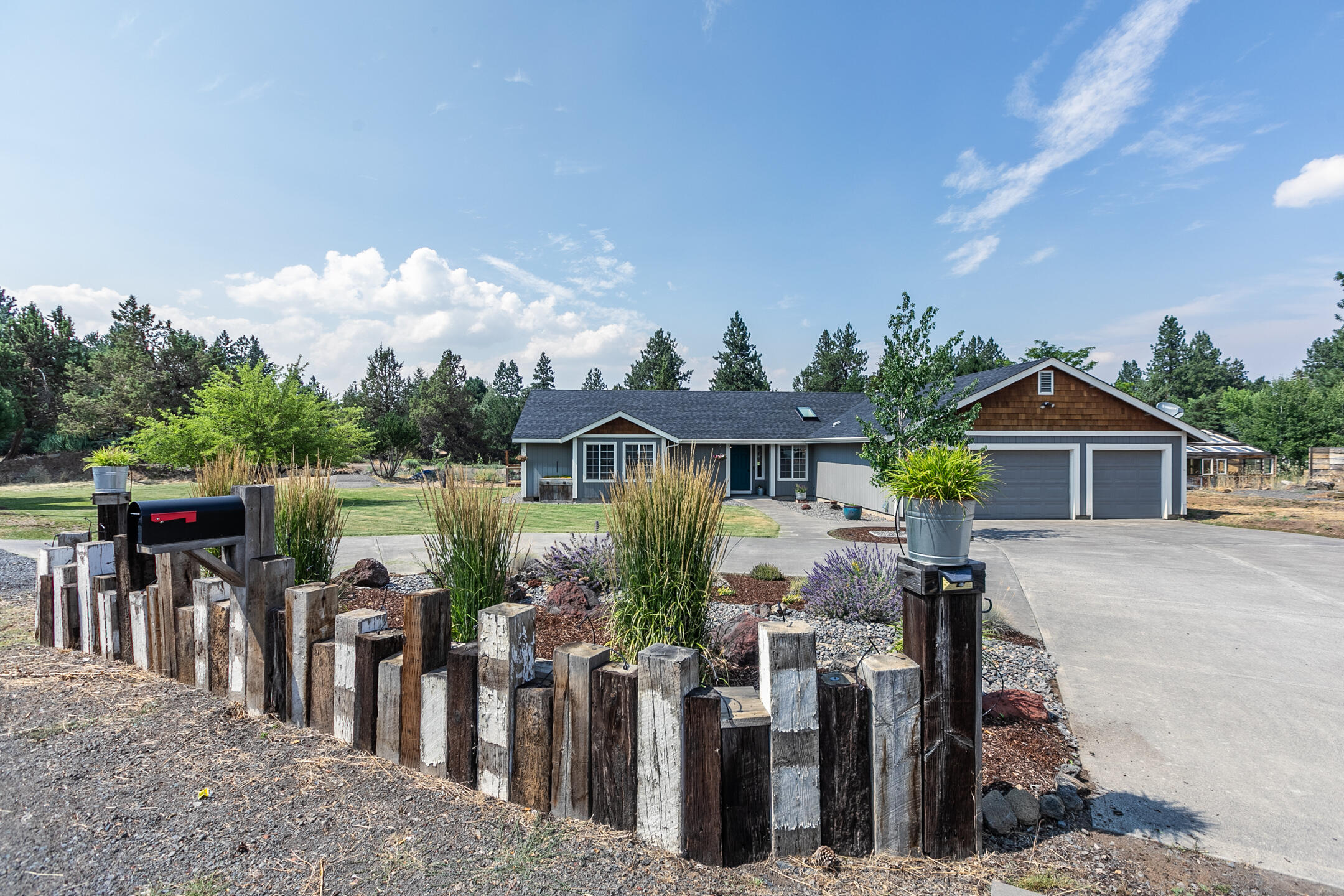 61190 Ferguson Road Bend, OR 97702 - Photo 3 of 35 Ferguson_3