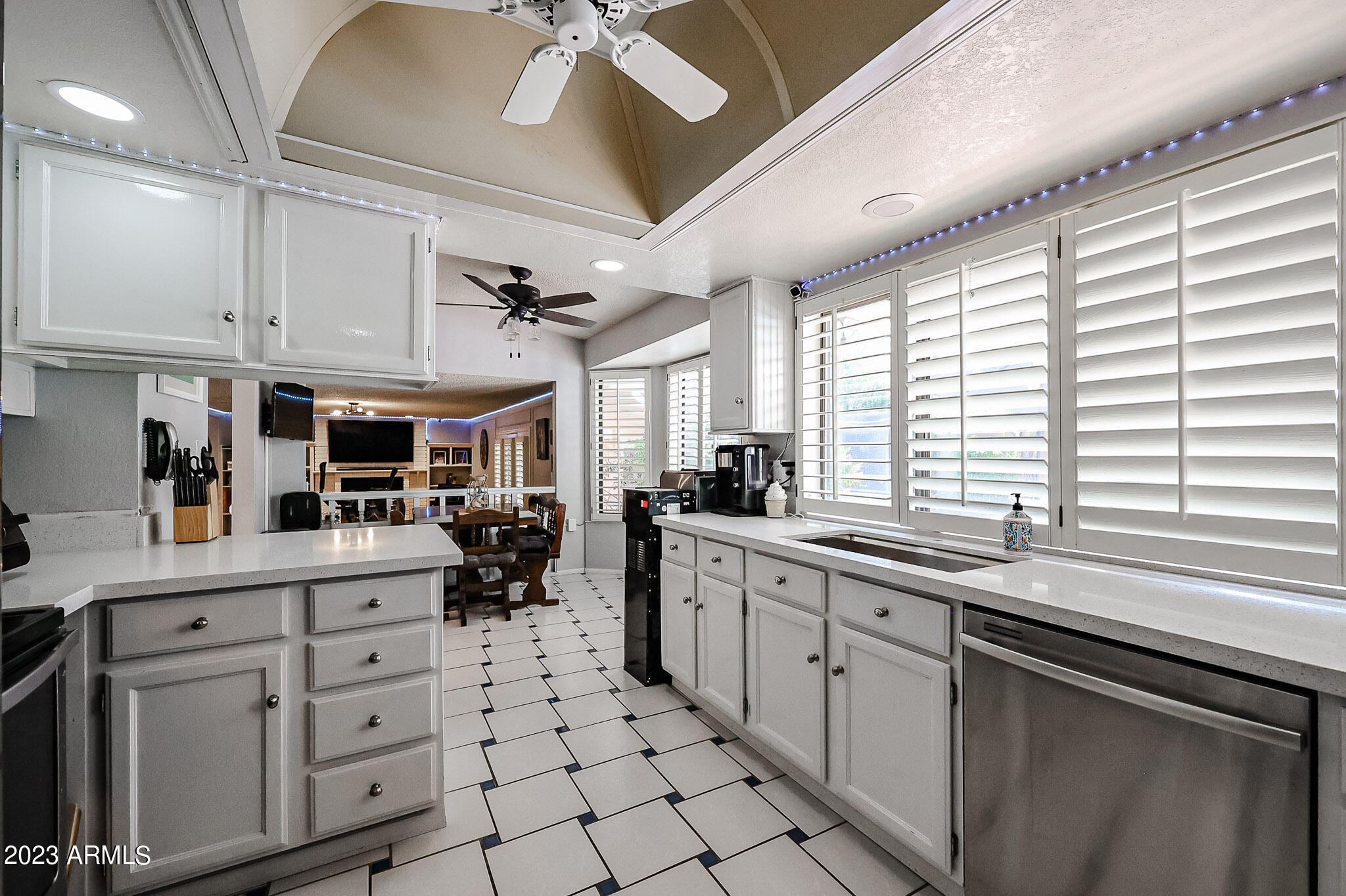4042 West Grandview Road Phoenix, AZ 85053 - Photo 17 of 60 B (23)