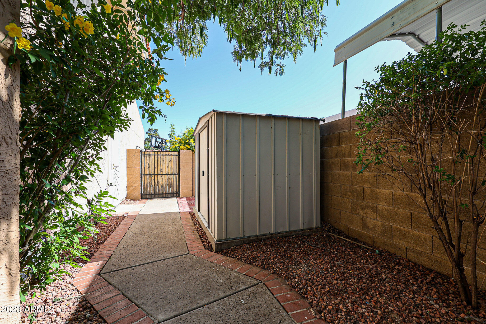 4042 West Grandview Road Phoenix, AZ 85053 - Photo 49 of 60 C (11)
