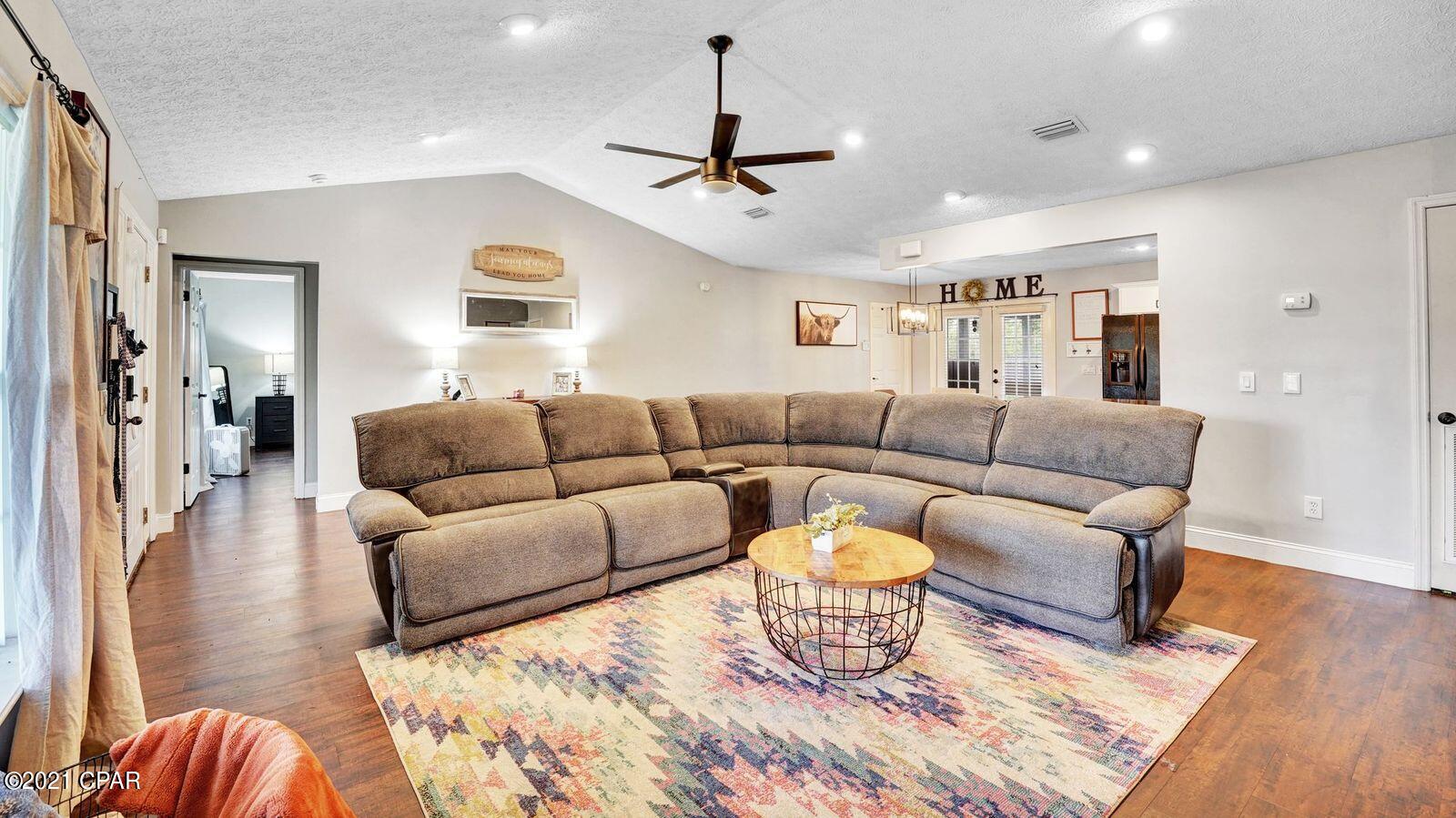 3734 Deer Run Road Southport, FL 32409 - Photo 11 of 46 Gallery Image 11
