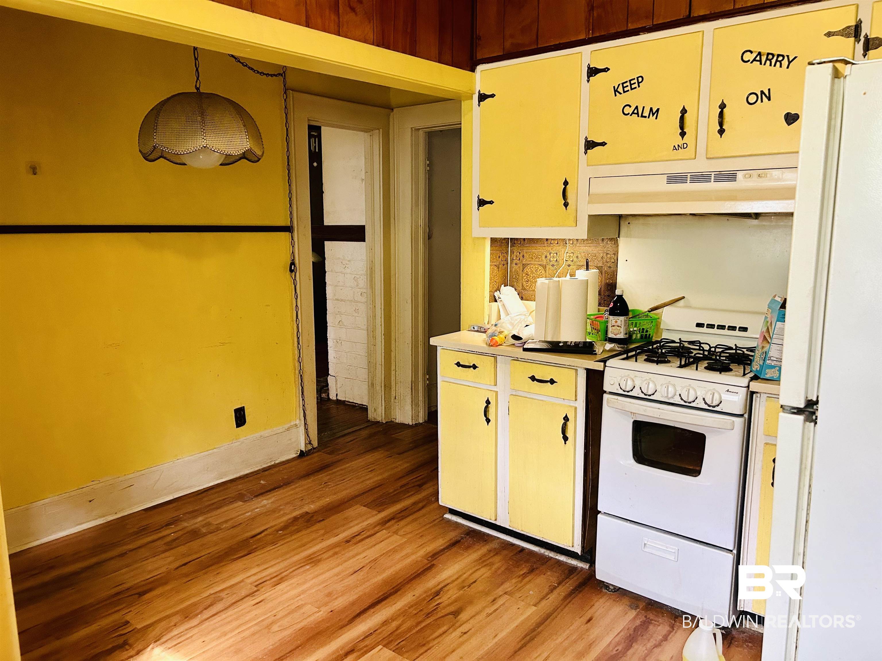 202 4th Street Mobile, AL 36611 - Photo 13 of 27