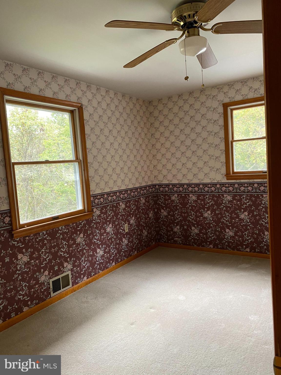 1099 Hollow Road Delta, PA 17314 - Photo 16 of 43 Gallery Image 16