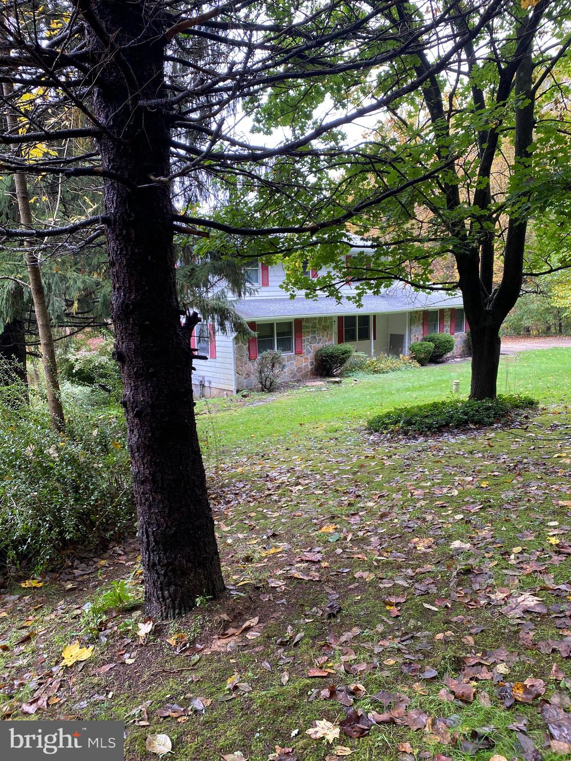 1099 Hollow Road Delta, PA 17314 - Photo 3 of 43 Gallery Image 3
