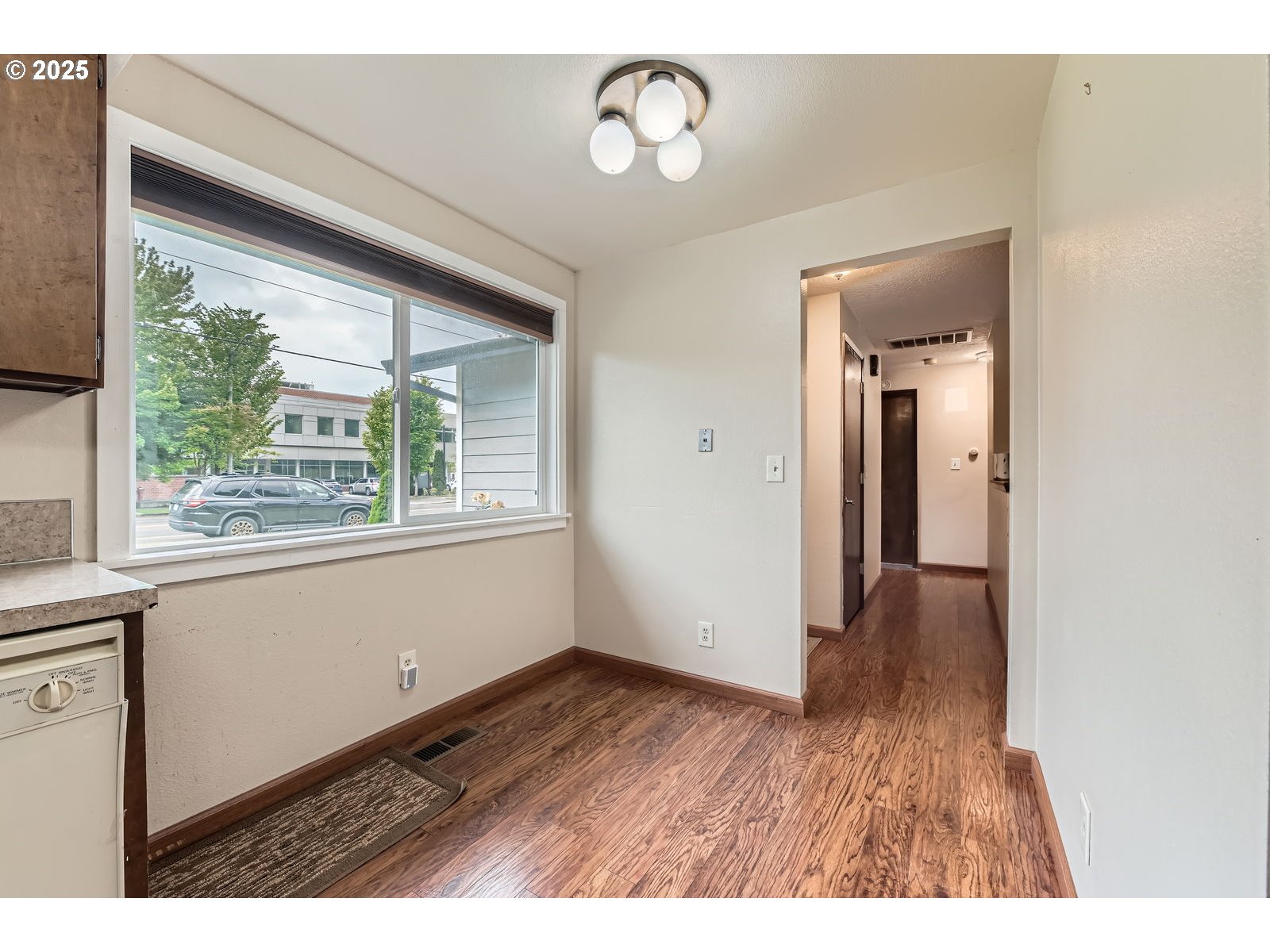 617 Northwest Fariss Road Gresham, OR 97030 - Photo 13 of 28