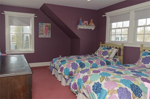 11 Stoddard Road Hingham, MA 02043 - Photo 19 of 22 Gallery Image 19