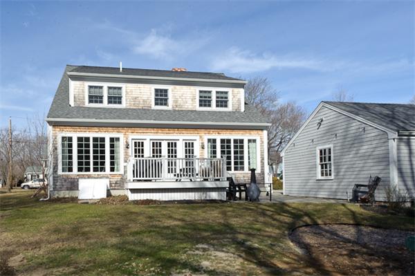 11 Stoddard Road Hingham, MA 02043 - Photo 21 of 22 Gallery Image 21