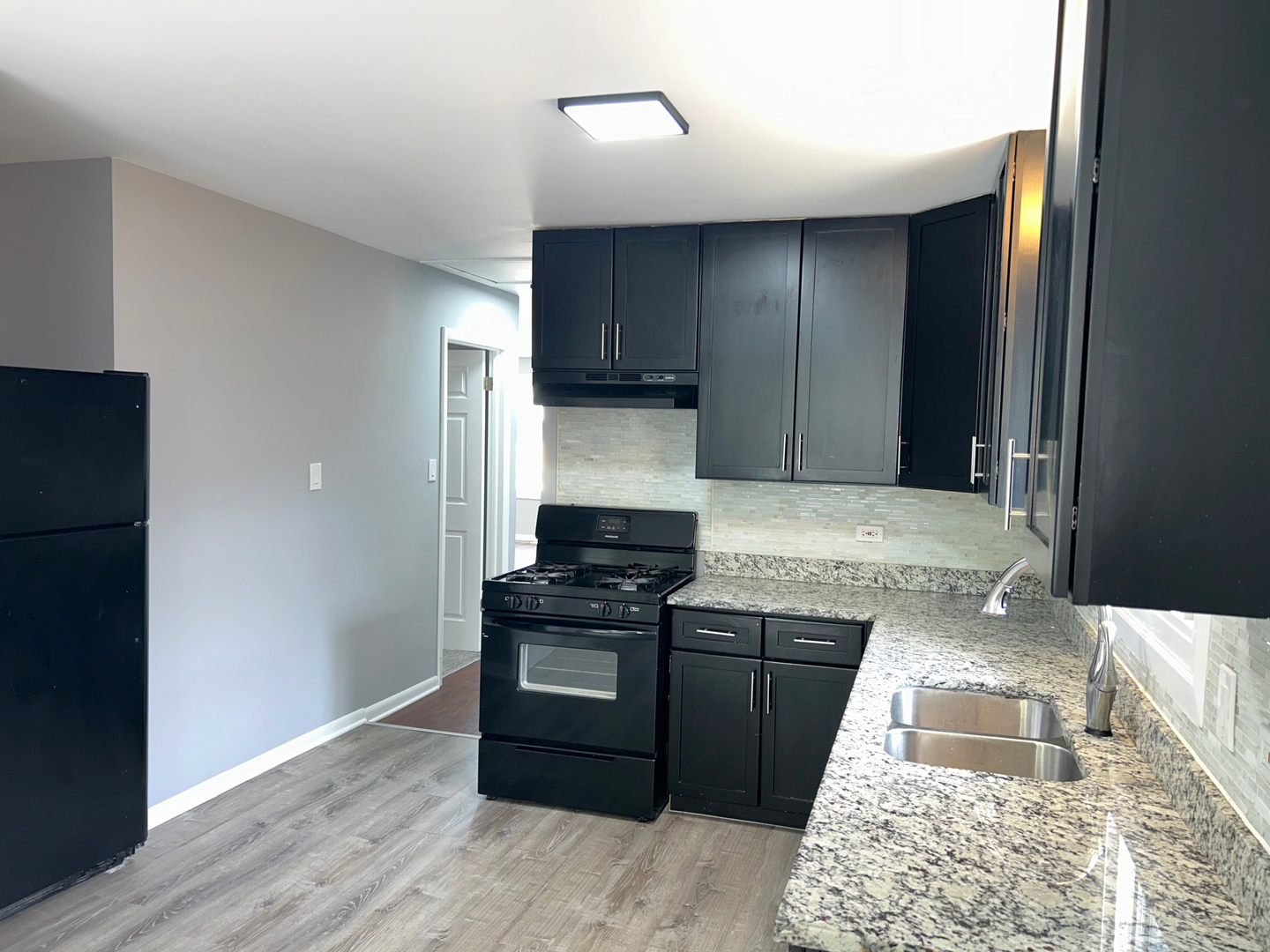 18137 Ravisloe Terrace Country Club Hills, IL 60478 - Photo 11 of 30