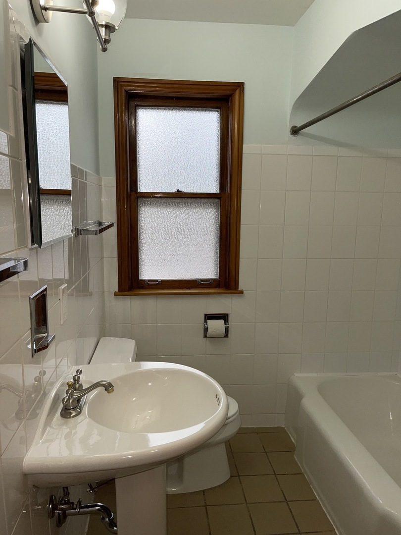 292 East Quincy Street Riverside, IL 60546 - Photo 10 of 22