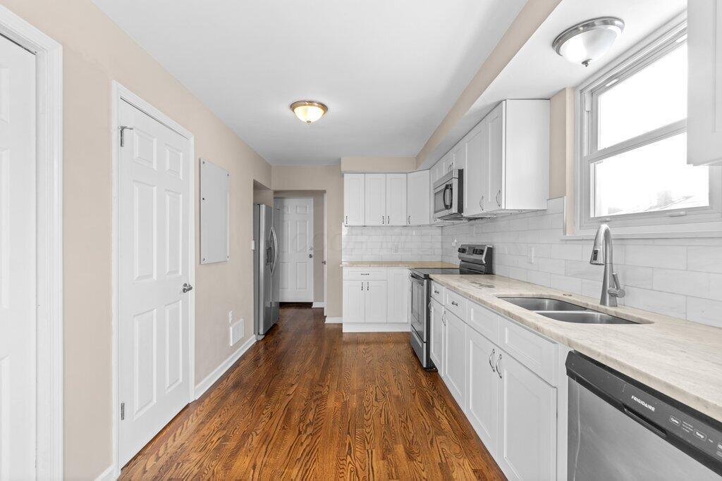 2063 Inchcliff Road Columbus, OH 43221 - Photo 10 of 27 2063 Inchcliff Road-12.jpg-SMALL