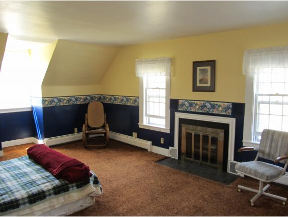 93 Wesson Road Lancaster, NH 03584 - Photo 8 of 36