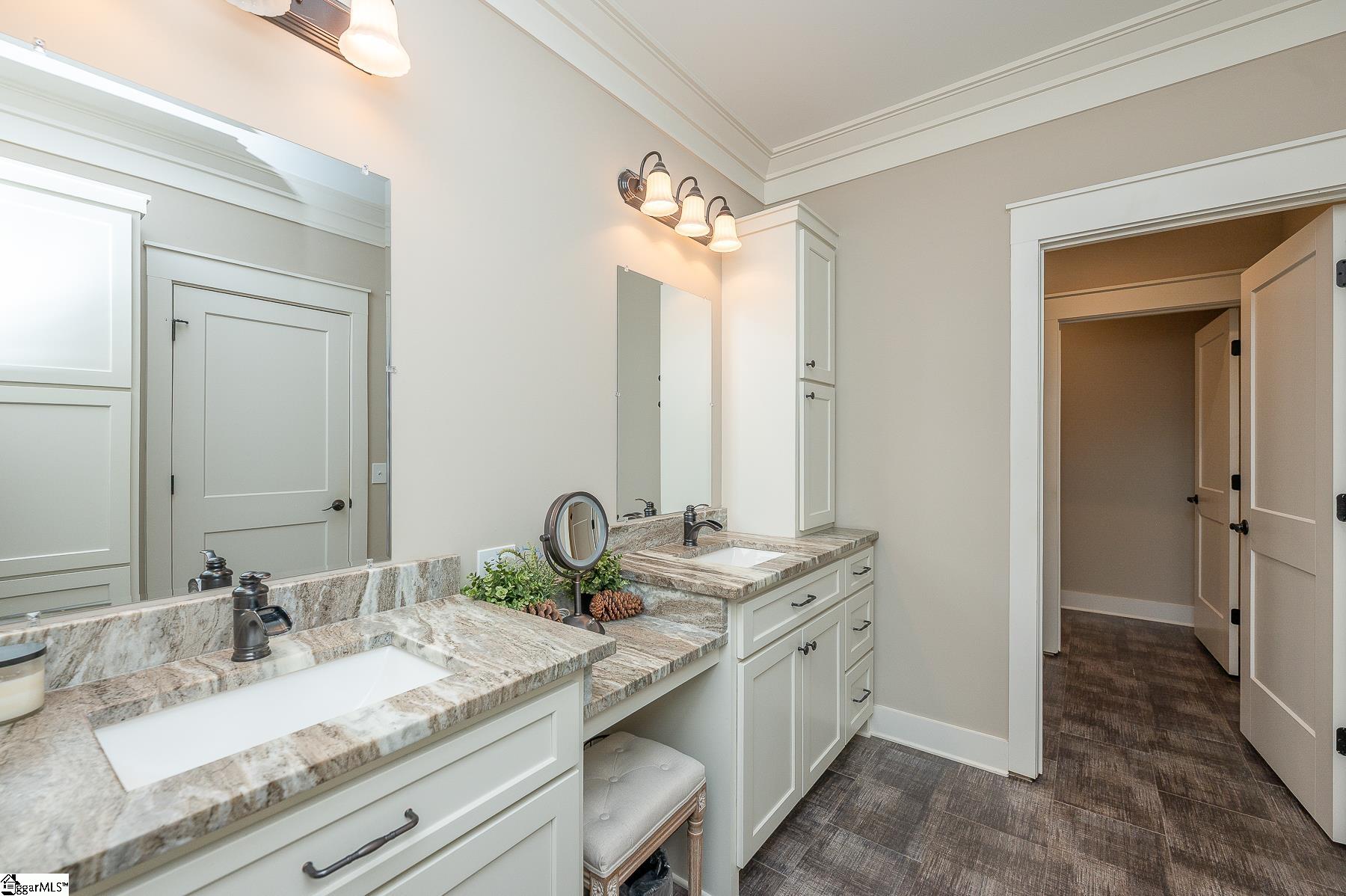 4034 Greenpond Road Gray Court, SC 29645 - Photo 28 of 47