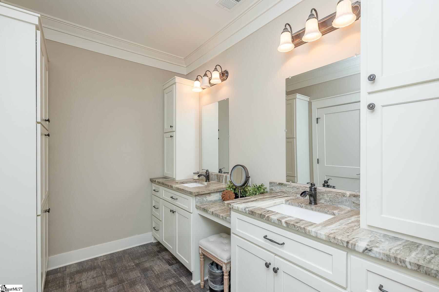 4034 Greenpond Road Gray Court, SC 29645 - Photo 29 of 47