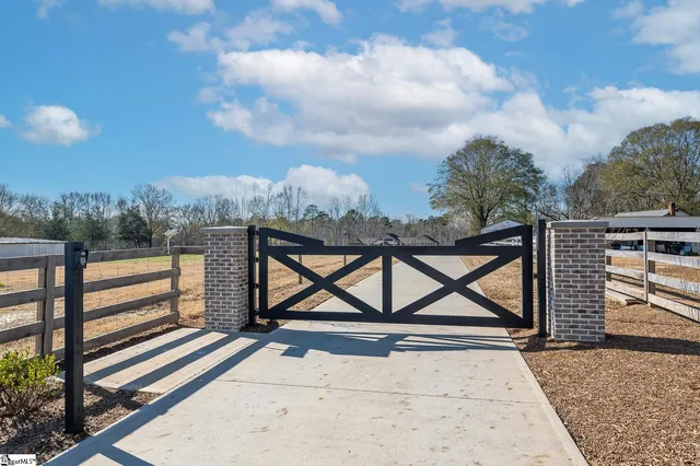 $1,450,000 | 4034 Greenpond Road, Gray Court, SC 29645