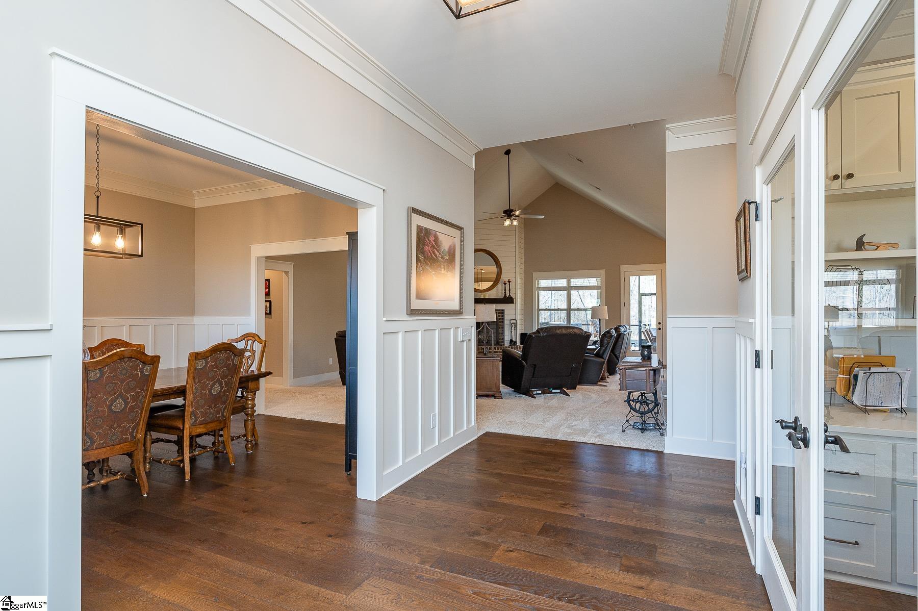 4034 Greenpond Road Gray Court, SC 29645 - Photo 7 of 47