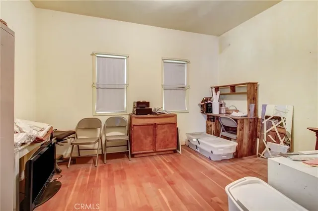 $4,999,999 | 724 South Glenoaks Boulevard, Burbank, CA 91501