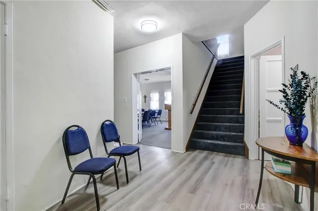 $4,999,999 | 724 South Glenoaks Boulevard, Burbank, CA 91501