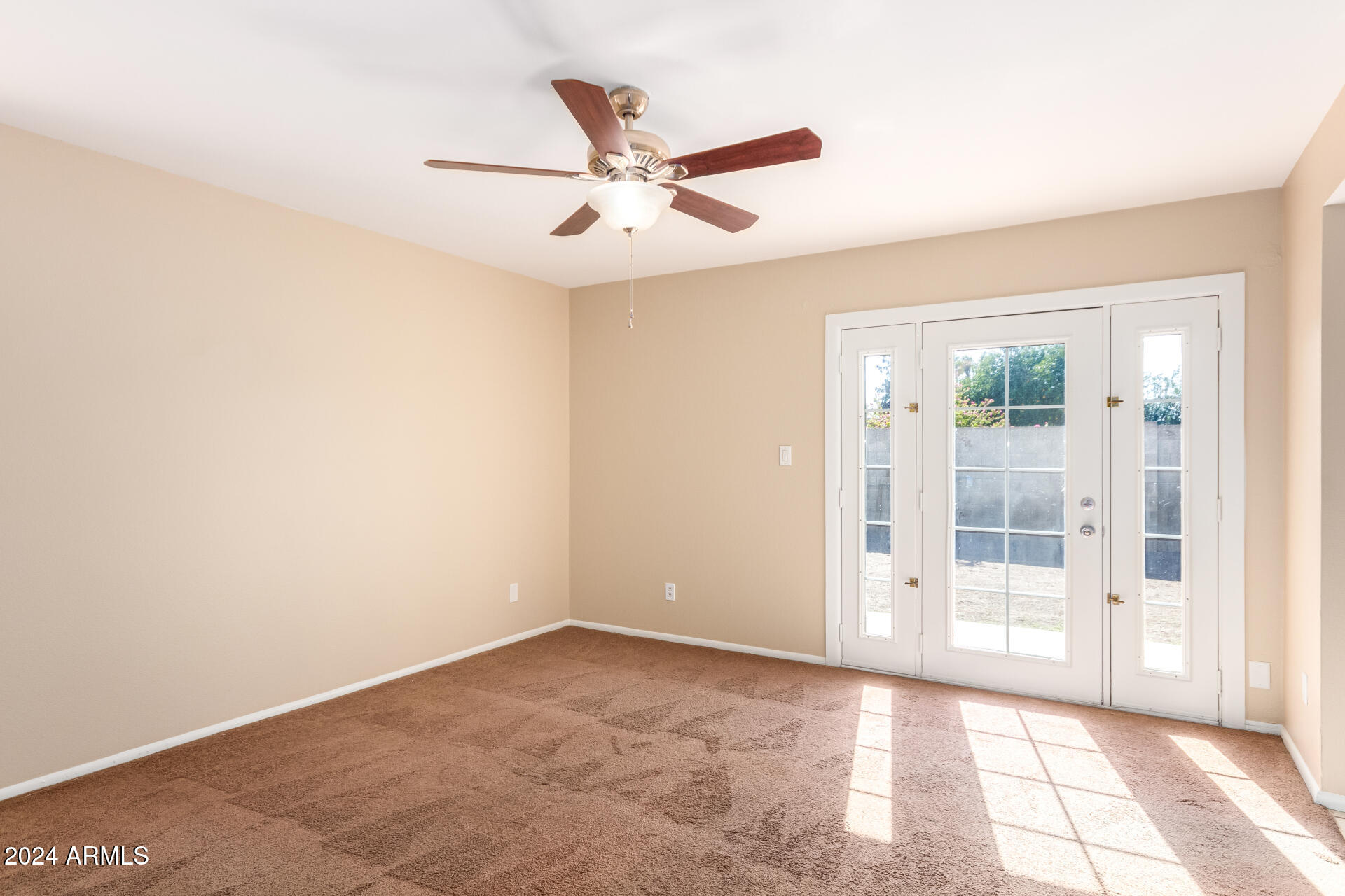 3621 West Charter Oak Road Phoenix, AZ 85029 - Photo 12 of 26 Primary Bedroom