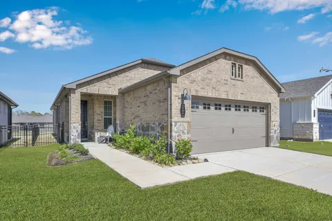 $330,000 | 9906 Monarch Lndg Cove, Willis, TX 77318