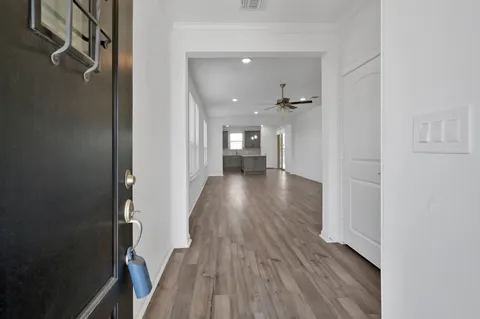 $330,000 | 9906 Monarch Lndg Cove, Willis, TX 77318