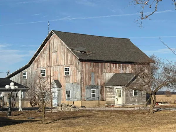 $220,000 | 12160 400 North, Greentown, IN 46936