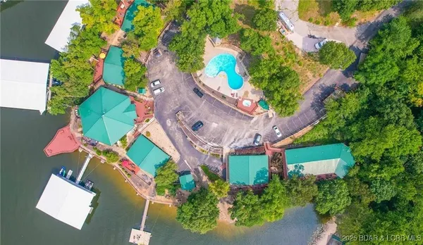 $150,000 | 133 Polar Bear Circle, Unit 21, Lake Ozark, MO 65049